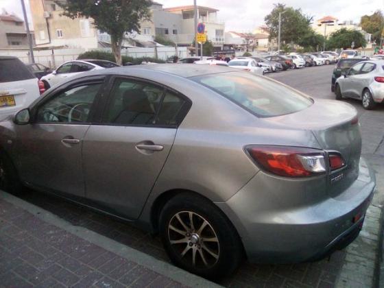מאזדה i Active סדאן אוט' 1.6 (105 כ''ס) בנזין 2010 למכירה בחולון