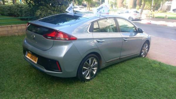 יונדאי איוניק Premium הייבריד אוט' 1.6 (141 כ"ס) בנזין 2017 למכירה בראשון לציון
