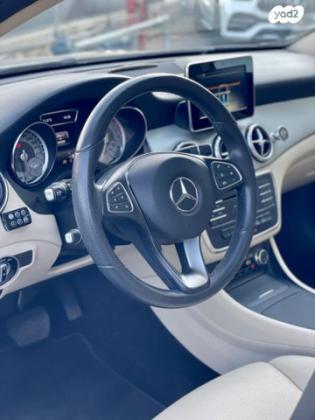מרצדס GLA GLA200 Activity Edition אוט' 1.6 (156 כ''ס) בנזין 2016 למכירה בחולון