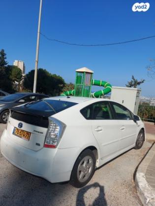 טויוטה פריוס GLI הייבריד אוט' 1.8 (99 כ"ס) בנזין 2010 למכירה בחיפה