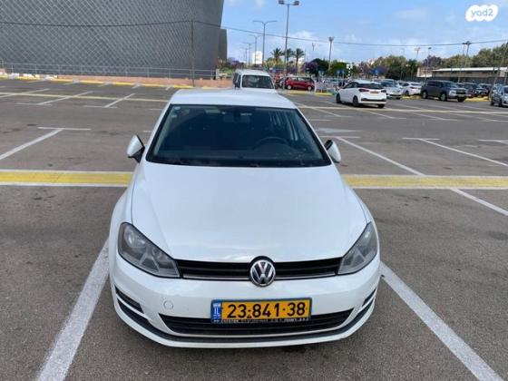 פולקסווגן גולף Trendline אוט' 5 דל' 1.4 (125 כ''ס) בנזין 2016 למכירה בכפר סבא