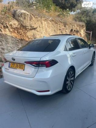 טויוטה קורולה הייבריד Limited סדאן אוט' 1.8 (98 כ''ס) בנזין 2022 למכירה בחולון