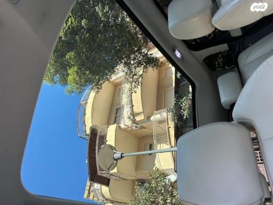 לנד רובר ריינג' רובר איווק 4X4 Prestige אוט' בנזין 2.0 (241 כ''ס) בנזין 2012 למכירה בנצרת