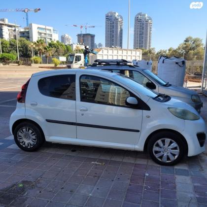 פיג'ו 107 Active אוט' 1.0 (68 כ''ס) בנזין 2013 למכירה באשדוד