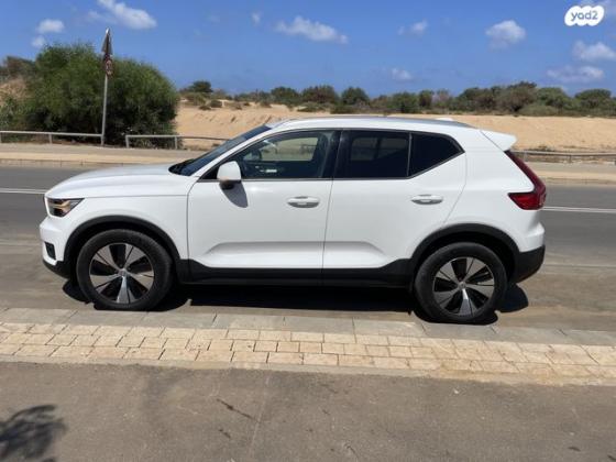 וולוו XC40 T3 Momentum Plus אוט' 1.5 (163 כ''ס) בנזין 2021 למכירה ברמת השרון