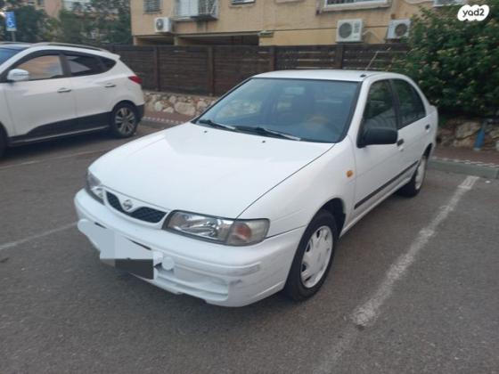 ניסאן אלמרה GX ידני 1.6 (102 כ''ס) בנזין 1999 למכירה בקרית אתא