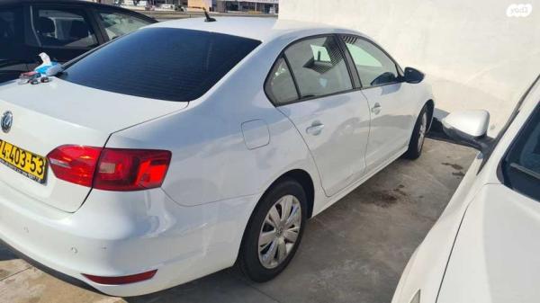 פולקסווגן ג'טה Trendline אוט' 1.2 (105 כ"ס) בנזין 2015 למכירה בראשון לציון