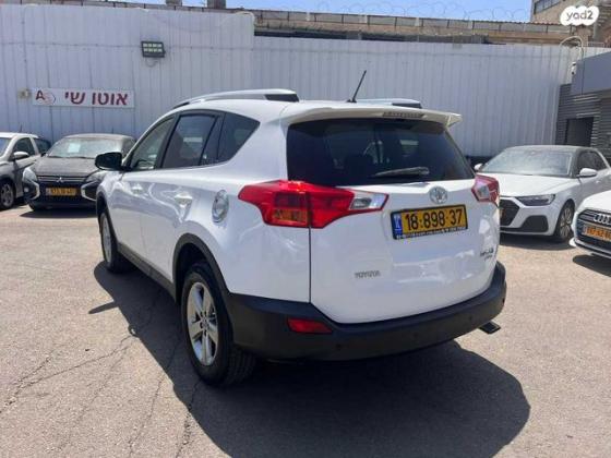 טויוטה RAV4 ארוך 4X4 Premium אוט' 2.0 (151 כ''ס) בנזין 2016 למכירה בראשון לציון