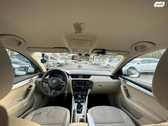 סקודה אוקטביה Style אוט' 1.2 (110 כ"ס) בנזין 2016 למכירה בחיפה