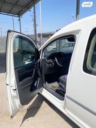 פולקסווגן קאדי מקסי Conceptline אוט' דיזל 5 מק' 3 דל' 2.0 (102 כ''ס) דיזל 2017 למכירה בראש העין