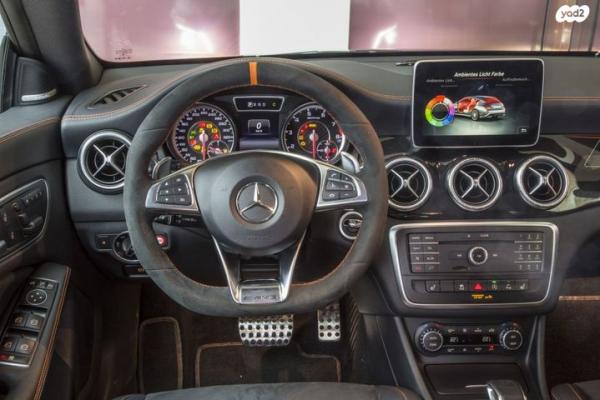 מרצדס CLA CLA200 Urban אוט' 1.6 (156 כ"ס) בנזין 2013 למכירה בהרצליה
