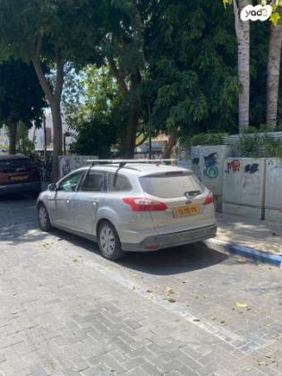 פורד פוקוס Trend סטיישן אוט' 1.6 (125 כ''ס) בנזין 2013 למכירה בכפר קרע