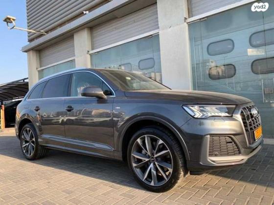 אאודי Q7 4X4 S-Line Limited אוט' דיזל 3.0 (286 כ''ס) דיזל 2022 למכירה בבני ברק