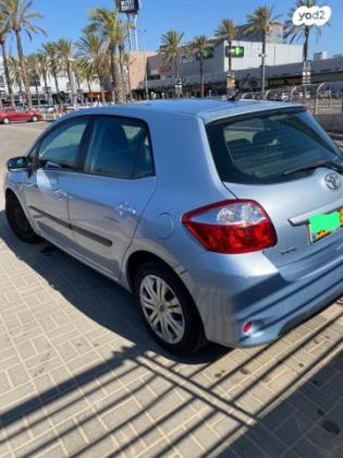 טויוטה אוריס GLI אוט' 1.6 (124 כ"ס) בנזין 2010 למכירה בנתניה