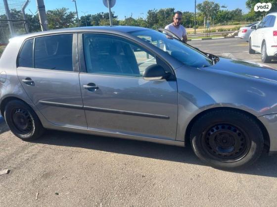 פולקסווגן גולף Trendline אוט' 5 דל' 1.6 (102 כ''ס) בנזין 2008 למכירה בפתח תקווה