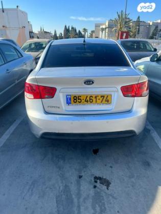 קיה פורטה LX אוט' 1.6 (126 כ"ס) בנזין 2011 למכירה ברמלה