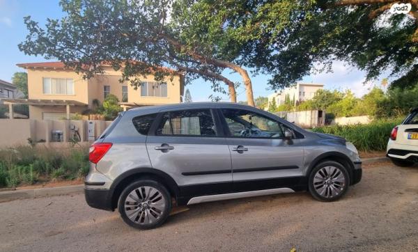 סוזוקי SX4 קרוסאובר GLX אוט' 1.6 (118 כ''ס) בנזין 2015 למכירה בחופית