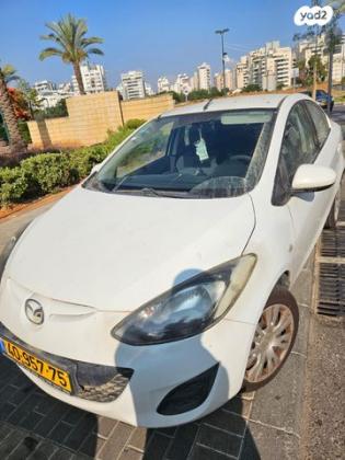 מאזדה H Active סדאן אוט' 1.5 (103 כ"ס) בנזין 2011 למכירה בהוד השרון