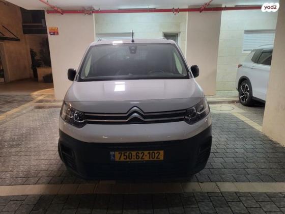 סיטרואן ברלינגו דור 3 (2018 ואילך) Maxi ידני דיזל 3 מק' 1.5 (100 כ''ס) דיזל 2022 למכירה בחיפה