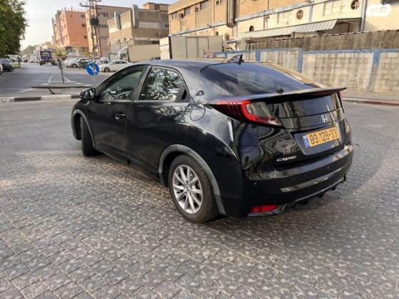 הונדה סיוויק האצ'בק החדשה Comfort אוט' 1.8 (142 כ''ס) בנזין 2015 למכירה בתל אביב יפו