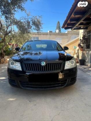 סקודה אוקטביה Ambiente אוט' 1.2 (105 כ''ס) בנזין 2011 למכירה בירכא