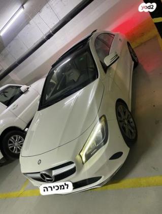 מרצדס CLA CLA200 Urban FL אוט' 1.6 (156 כ"ס) בנזין 2017 למכירה בסח'נין
