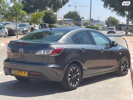 מאזדה i Active סדאן אוט' 1.6 (105 כ''ס) בנזין 2011 למכירה בנתניה