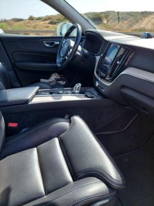 וולוו XC60 4X4 T8 Inscription הייבריד אוט' 2.0 (390 כ''ס) היברידי חשמל / בנזין 2018 למכירה בנתניה