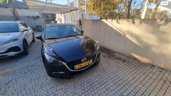 מאזדה j Comfort הצ'בק אוט' 1.5 (120 כ"ס) בנזין 2017 למכירה בקדימה צורן