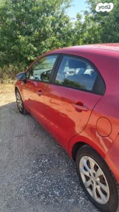קיה ריו LX הצ'בק ידני 1.2 (82 כ''ס) בנזין 2012 למכירה בפרדס חנה כרכור