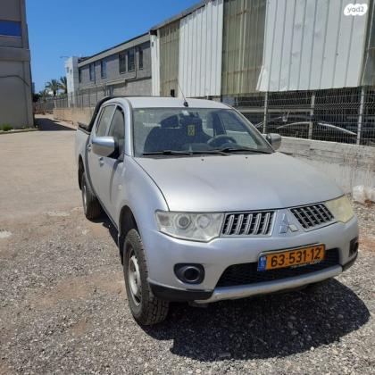 מיצובישי L200 האנטר 2X4 GL דאבל קבינה ידני דיזל 2.5 (136 כ''ס) דיזל 2012 למכירה בחיפה