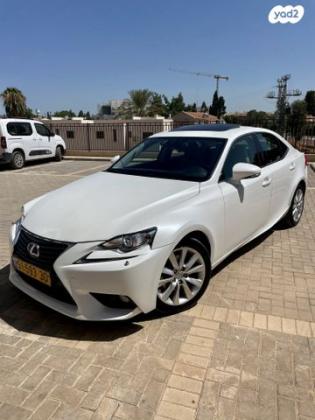 לקסוס IS300h Executive הייבריד אוט' 2.5 (181 כ"ס) בנזין 2014 למכירה בפרדס חנה כרכור