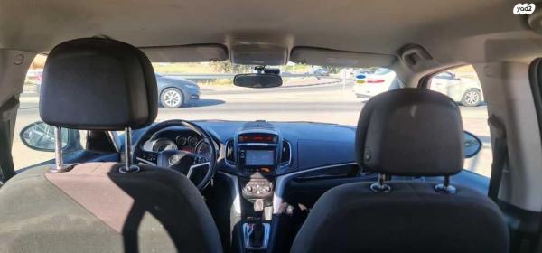 יונדאי סנטה פה 4X4 Executive אוט' בנזין 5 מק' 2.7 (189 כ''ס) בנזין 2007 למכירה במירון