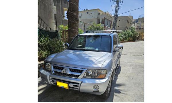 מיצובישי פג'רו קצר 4X4 Limited אוט' דיזל 5 מק' 3.2 (160 כ''ס) דיזל 2005 למכירה בדייר אל אסד
