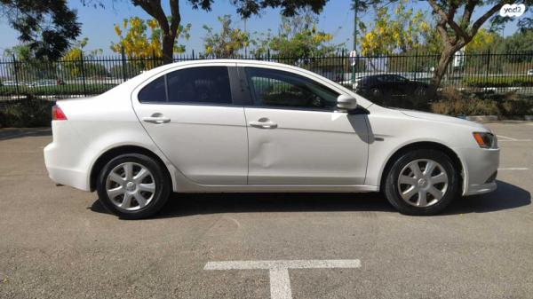 מיצובישי לנסר הדור החדש Instyle אוט' 1.6 (117 כ"ס) בנזין 2016 למכירה בנתניה