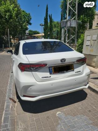 טויוטה קורולה הייבריד Limited סדאן אוט' 1.8 (98 כ''ס) בנזין 2022 למכירה בראשון לציון