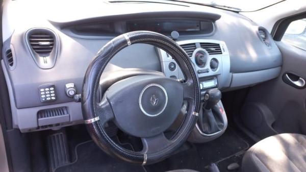 רנו סניק דור 2 (2004-2009) AU אוט' 1.6 (110 כ''ס) בנזין 2009 למכירה בראשון לציון