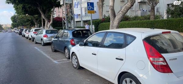 יונדאי i30 Inspire אוט' 1.6 (126 כ''ס) בנזין 2008 למכירה בנתניה