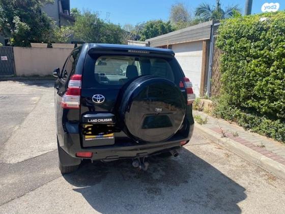 טויוטה לנד קרוזר קצר 4X4 Luxury אוט' דיזל 2.8 (177 כ"ס) דיזל 2016 למכירה בהרצליה