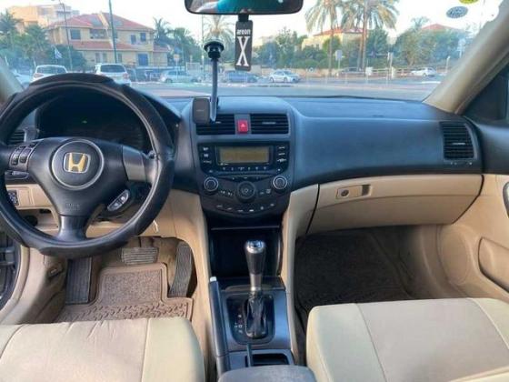 הונדה אקורד Comfort אוט' 2.0 (155 כ''ס) בנזין 2008 למכירה בגדרה