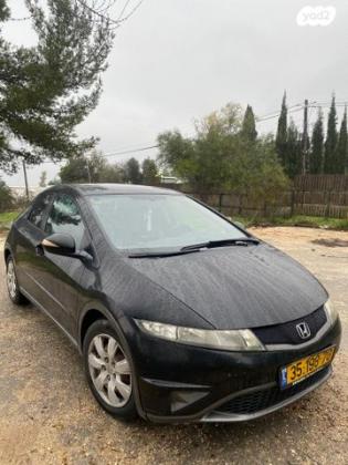 הונדה סיוויק האצ'בק החדשה Comfort אוט' 1.8 (140 כ''ס) בנזין 2011 למכירה בירושלים