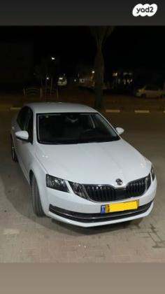 סקודה אוקטביה Exclusive אוט' 2.0 (190 כ''ס) בנזין 2019 למכירה בבאר שבע