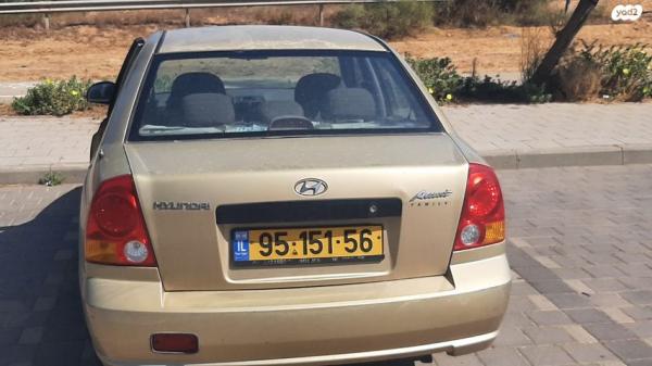 יונדאי אקסנט (עד 2012) Family GL אוט' 4 דל' 1.5 (91 כ''ס) בנזין 2004 למכירה בנתניה