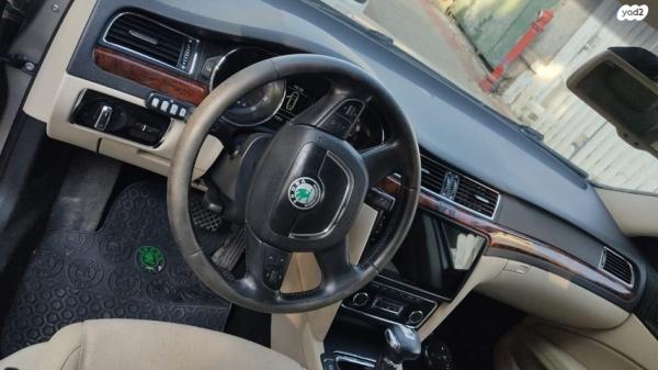 סקודה סופרב (עד 2019) Elegance אוט' 1.8 (153 כ''ס) בנזין 2012 למכירה באשדוד