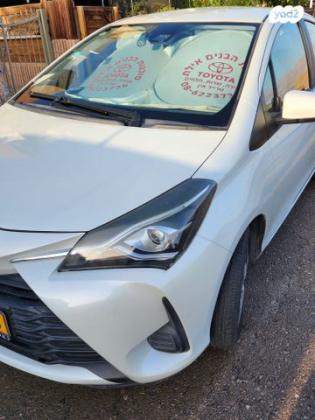 טויוטה יאריס Style אוט' 1.5 (112 כ"ס) בנזין 2017 למכירה באילת