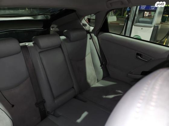 טויוטה פריוס GLI הייבריד אוט' 1.8 (99 כ"ס) בנזין 2014 למכירה בירושלים