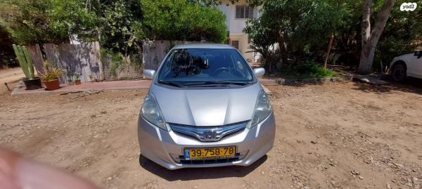 הונדה ג'אז הייבריד הייבריד אוט' 1.3 (102 כ''ס) בנזין 2012 למכירה בנתניה