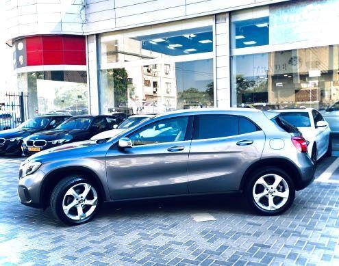 מרצדס GLA GLA200 Urban FL אוט' 1.6 (156 כ"ס) [2017 ואילך] בנזין 2018 למכירה בראשון לציון