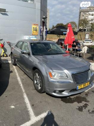 קרייזלר 300C Limited אוט' 3.6 (282 כ"ס) בנזין 2014 למכירה בחולון