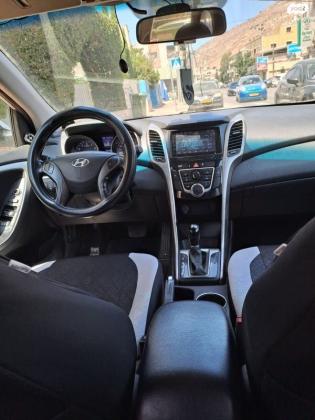 יונדאי i30 Inspire סטיישן אוט' 1.6 (135 כ"ס) בנזין 2013 למכירה בעכו